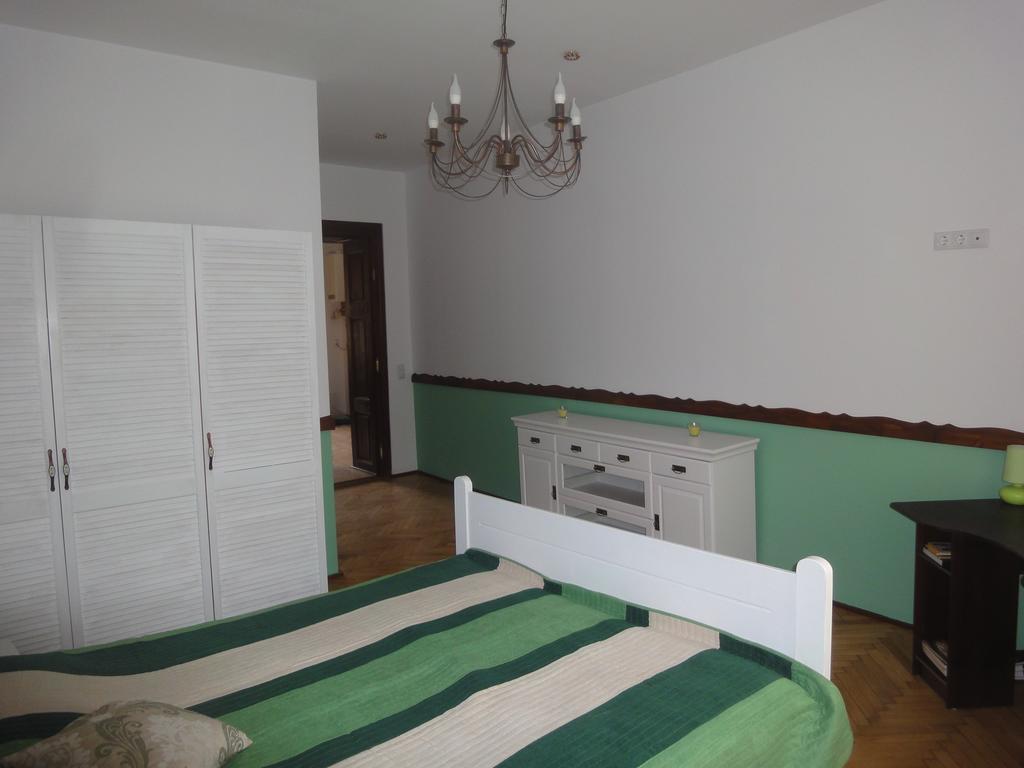 Luxury Central Apartment In Sibiu Exterior foto