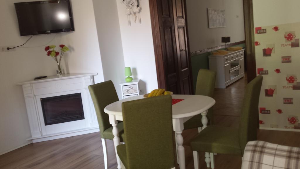 Luxury Central Apartment In Sibiu Exterior foto